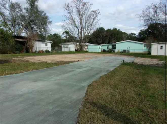 401 NE 63RD CT
