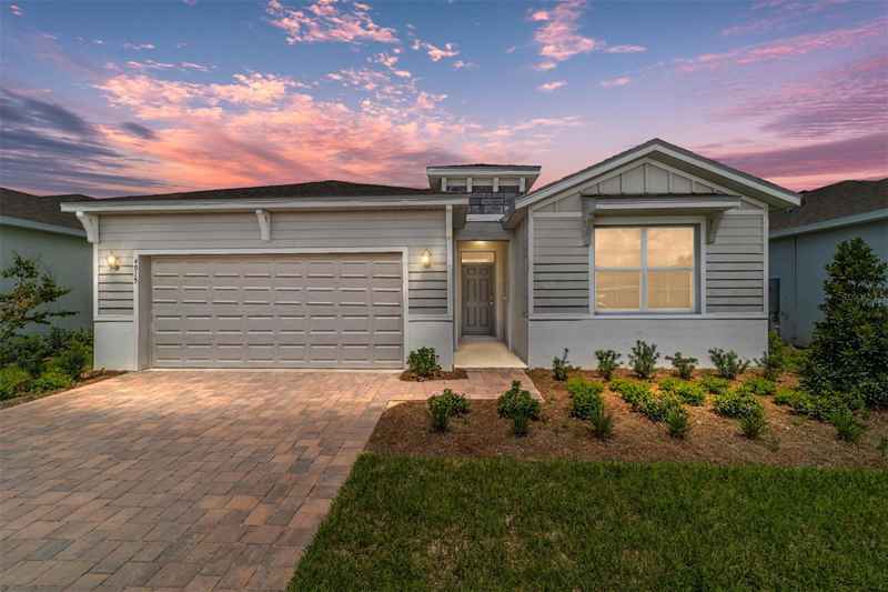 4915 NW 39TH LOOP