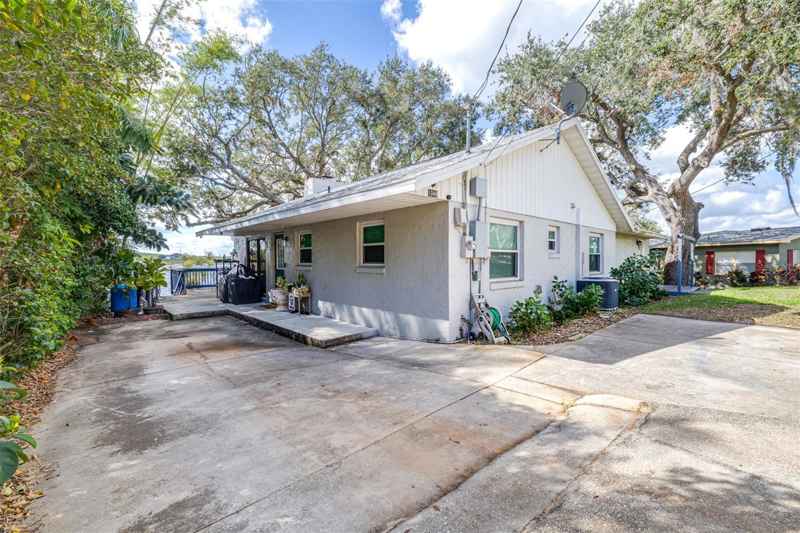 1048 SUNSET TRAIL