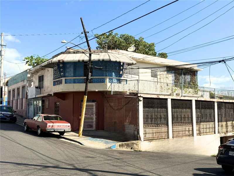 2 SAN RAFAEL