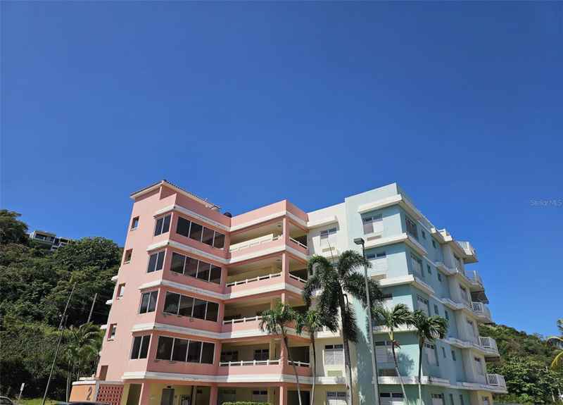 1 ISABELA BEACH COURT #252