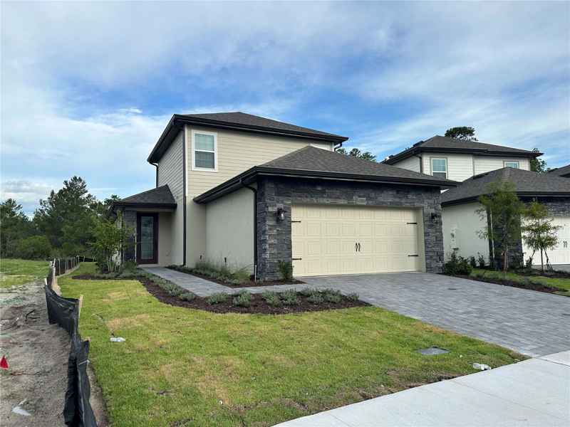 1390 GREENFIELD LOOP