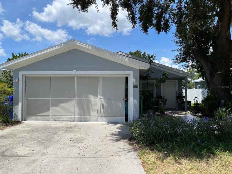 1323 KORY ST