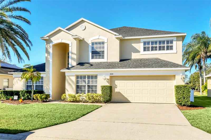 1020 GOLF COURSE PKWY