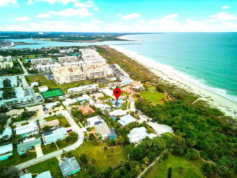 397 HARBOR DR