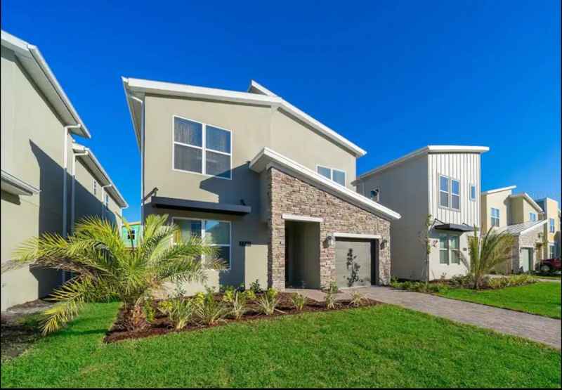 2746 BOOKMARK DR