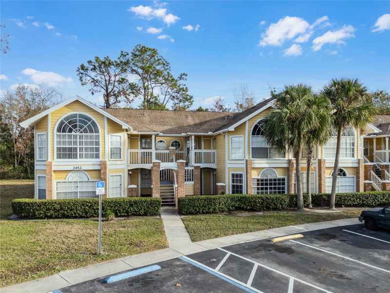 2452 SWEETWATER CLUB CIR #27