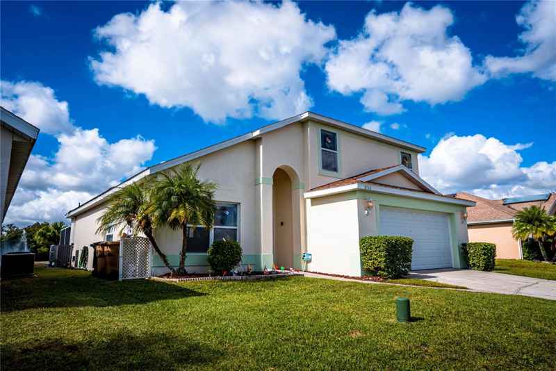 2703 CHATHAM