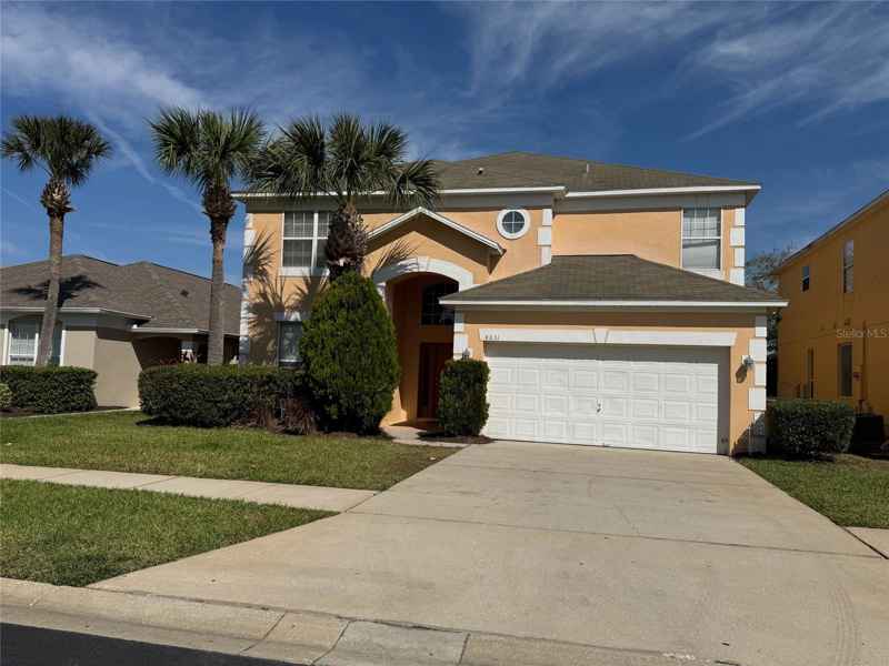 8631 LA ISLA DR