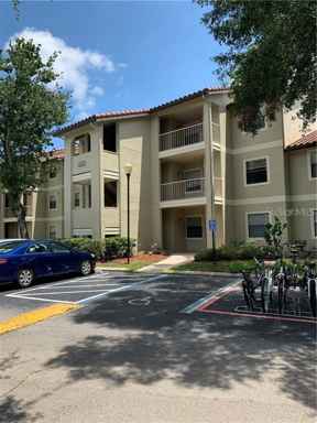 3036 PARKWAY BLVD #106