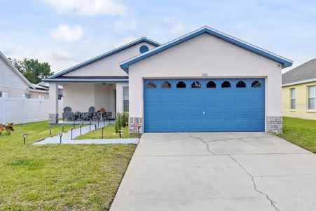 7830 MYRTLE OAK LN