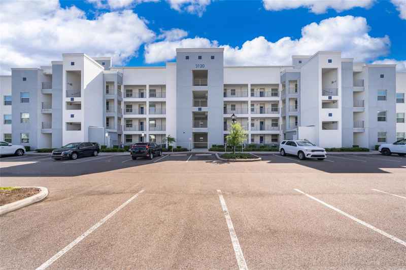 3120 PARADOX CIR #302