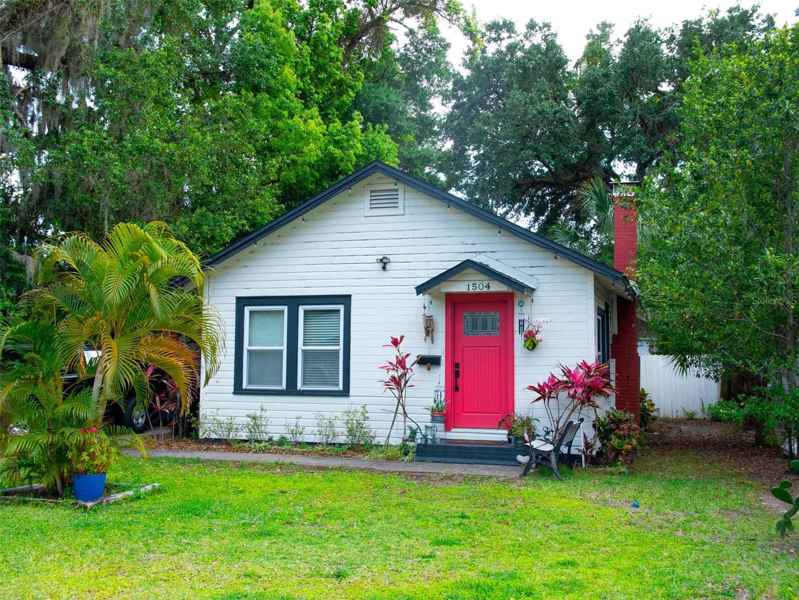 1504 MINNESOTA ST