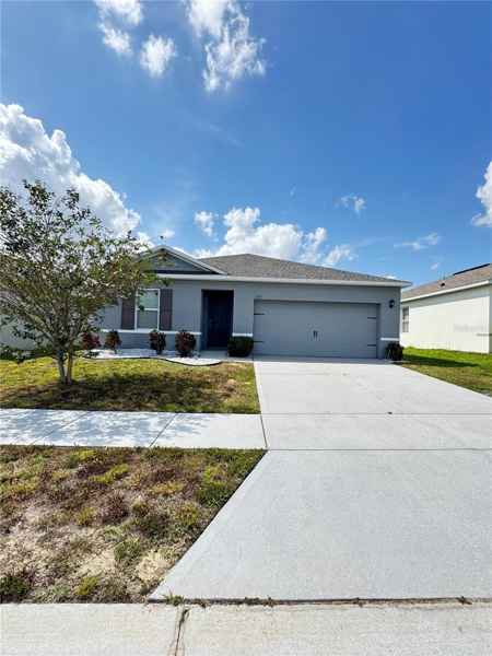 253 MEADOWBROOK BLVD