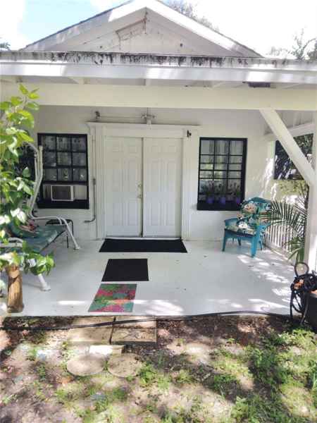 8035 NW 120TH ST
