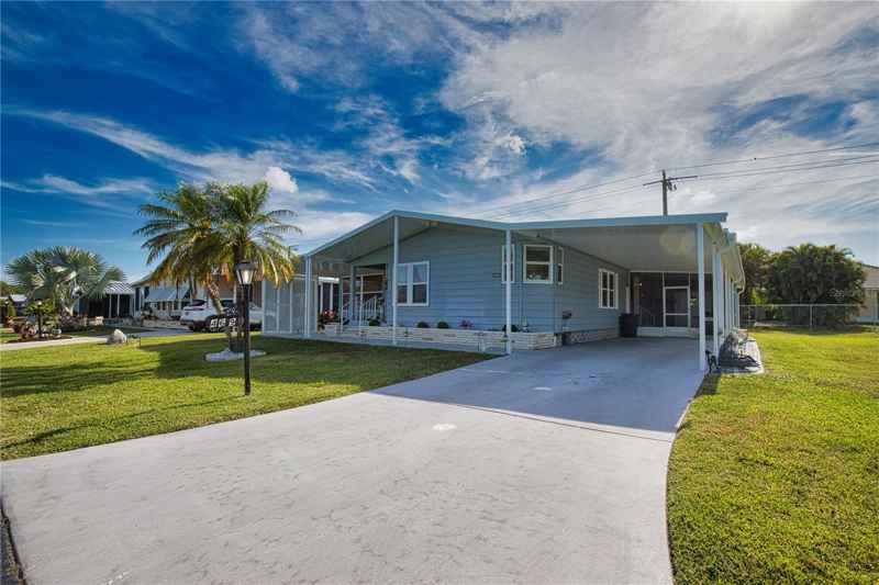 469 LOMA LINDA