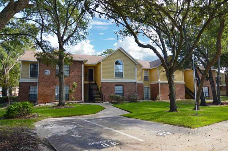 8613 MALLARD RESERVE DR #202