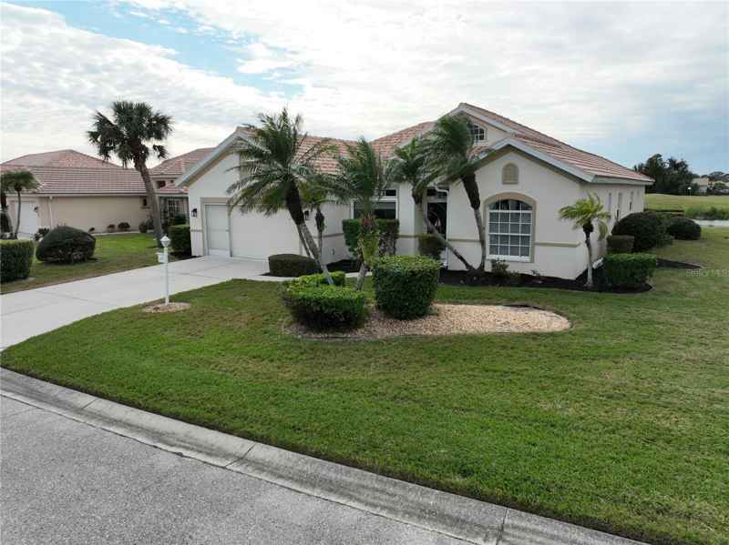 6769 GREENVIEW LN