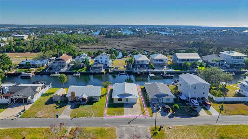 4024 CENTAVO CT