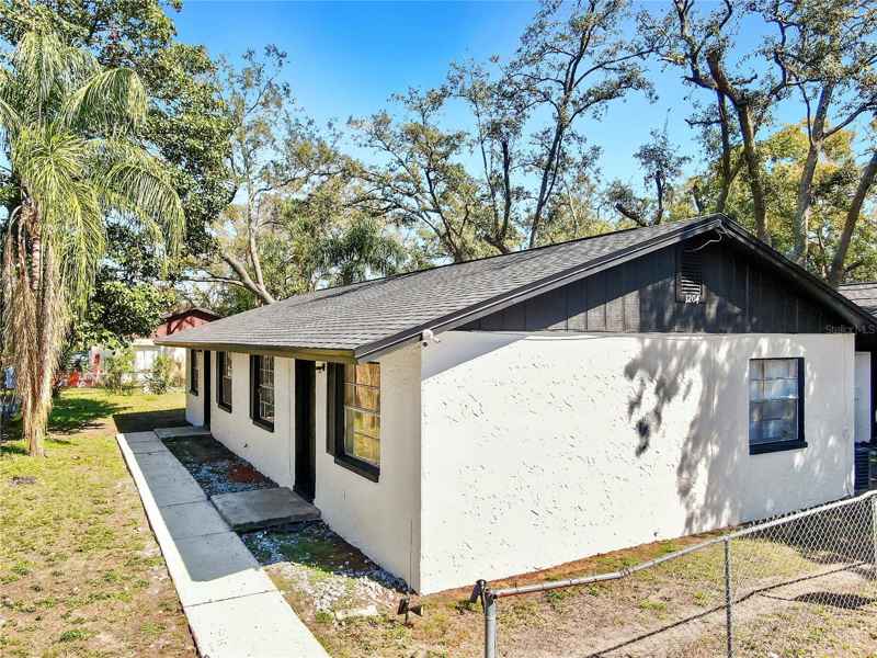 1204 E SENECA AVE #B