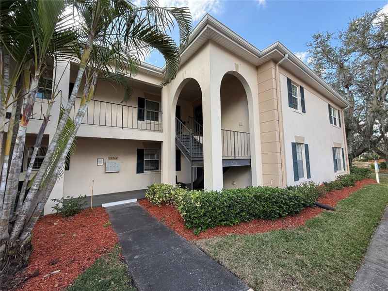 10346 CARROLLWOOD LN #171