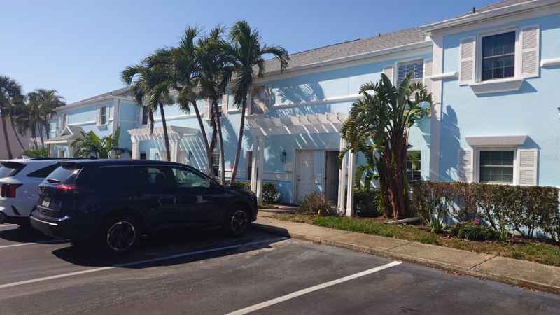 3837 furnished POMPANO DR SE #3837