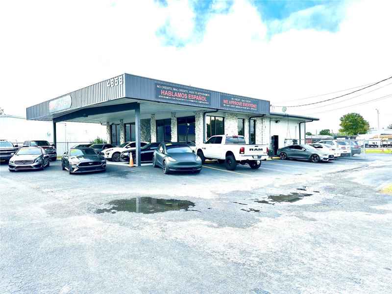 4858 N DALE MABRY HWY