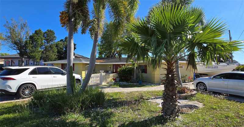 8814 ROCKY CREEK DR