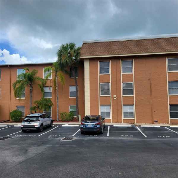 12760 INDIAN ROCKS RD #540