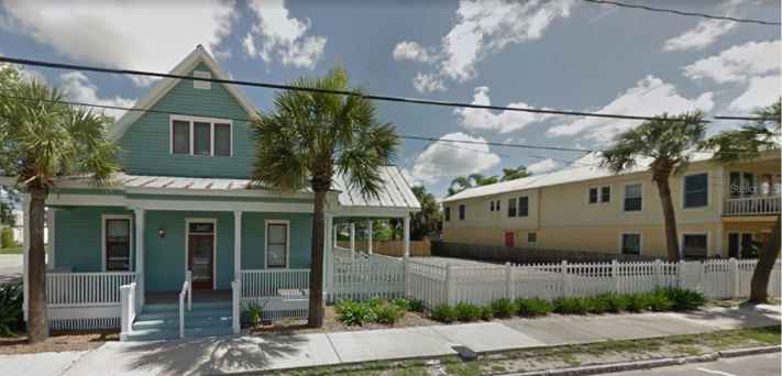 2002 E 4TH AVE
