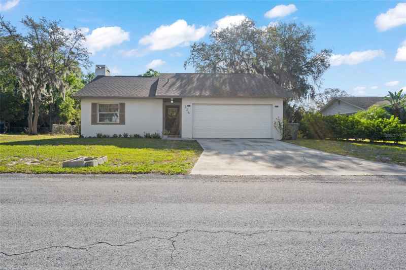 326 SAND PINE TRL