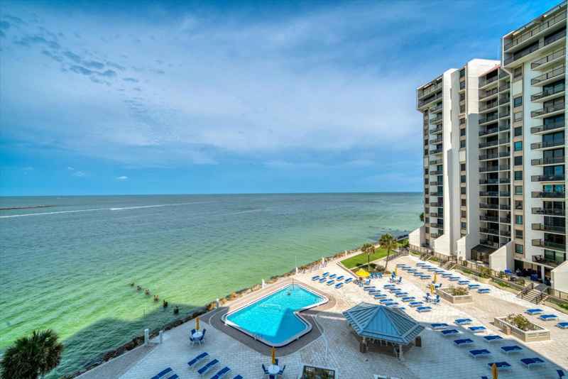 450 S GULFVIEW BLVD #1204