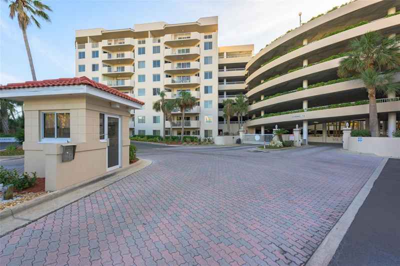 3 OCEANS WEST BLVD #1D6