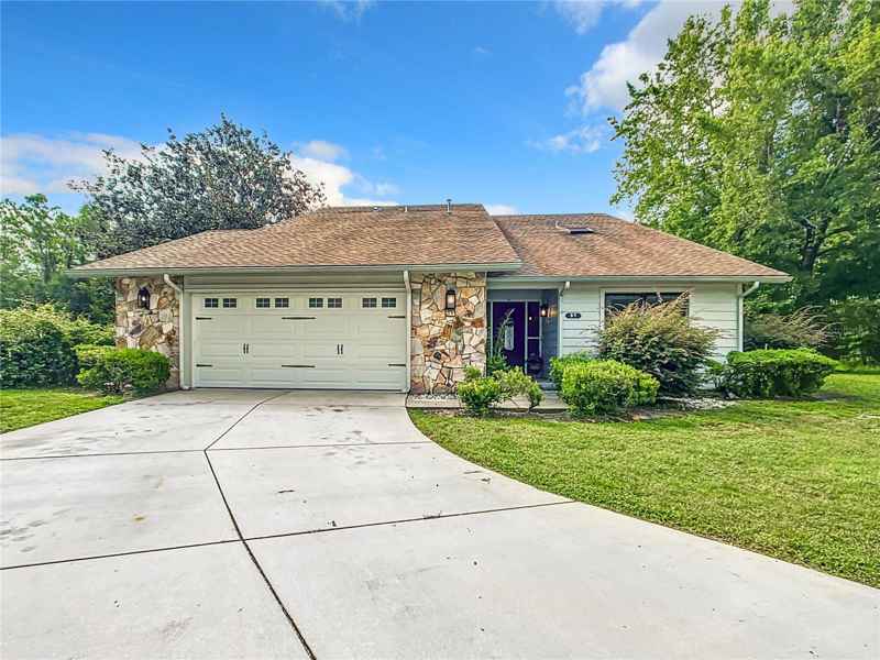 57 GOLFVIEW CT