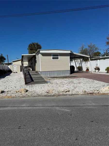645 RIVER VILLAGE DR